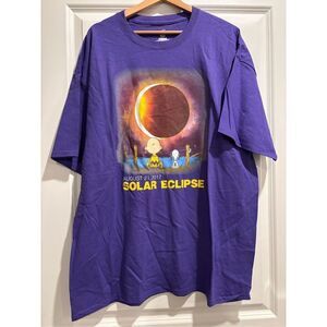 Charlie Brown Eclipse T-shirt size 2XL